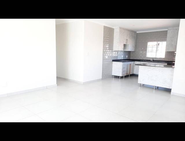 3 BEDROOM HOUSE FOR SALE IN WATERKLOOF EAST